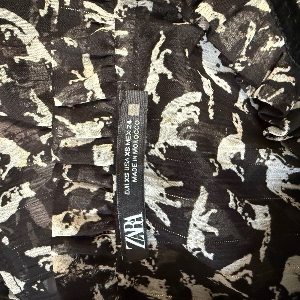 Zara Black Fox Print Sheer Ruffle Blouse  XS Dark woodland romantic - Picture 7 of 7